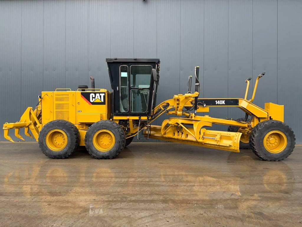 CAT 140K