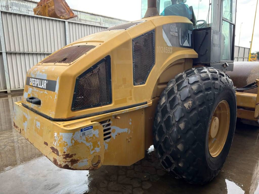 CAT CS74