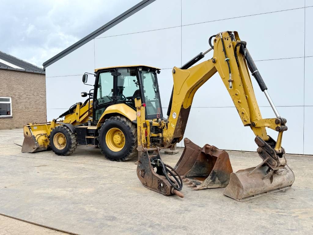 CAT 427F2 - Telescopic / 6/1 Bucket + Forks + Hammer