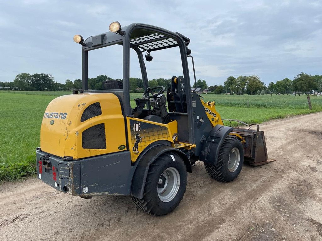 Mustang AL 406 Shovel Loader