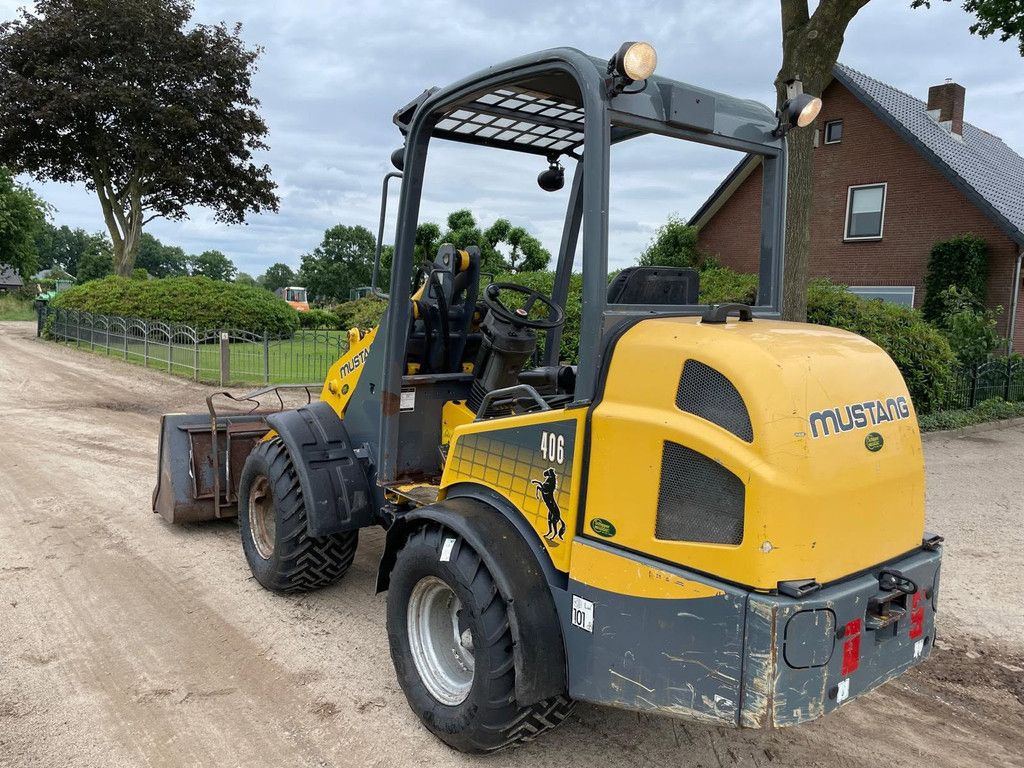 Mustang AL 406 Shovel Loader