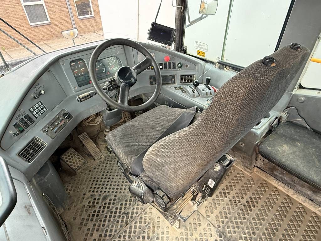 Volvo A40D - Airco / Heated Seat / Camera
