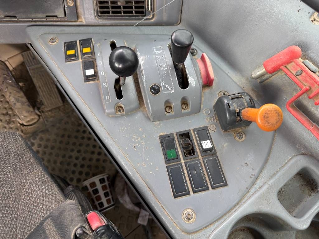 Volvo A40D - Airco / Heated Seat / Camera