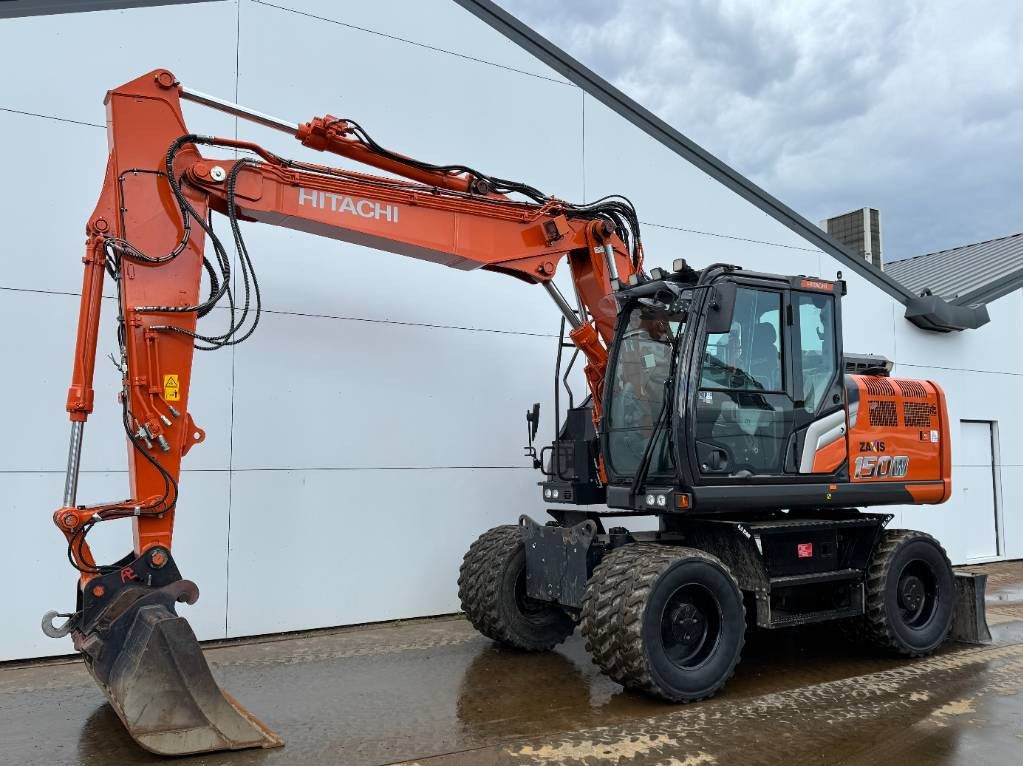Hitachi ZX150W-7 - Blade / Triple Boom / Auto Greasing