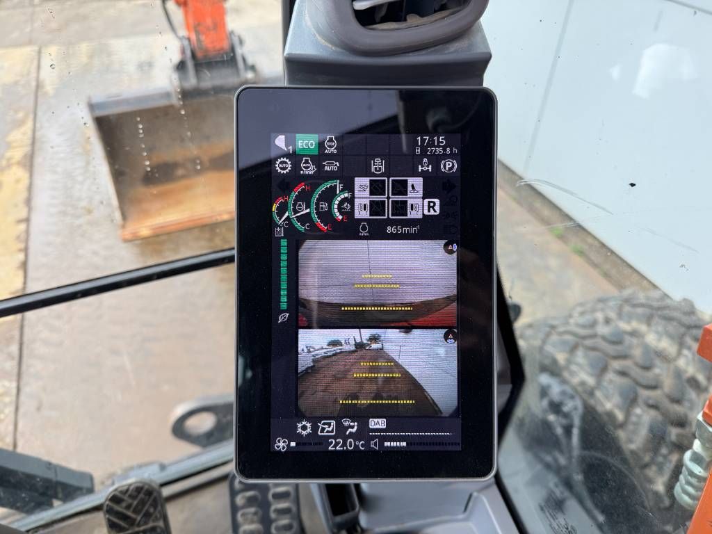 Hitachi ZX150W-7 - Blade / Triple Boom / Auto Greasing