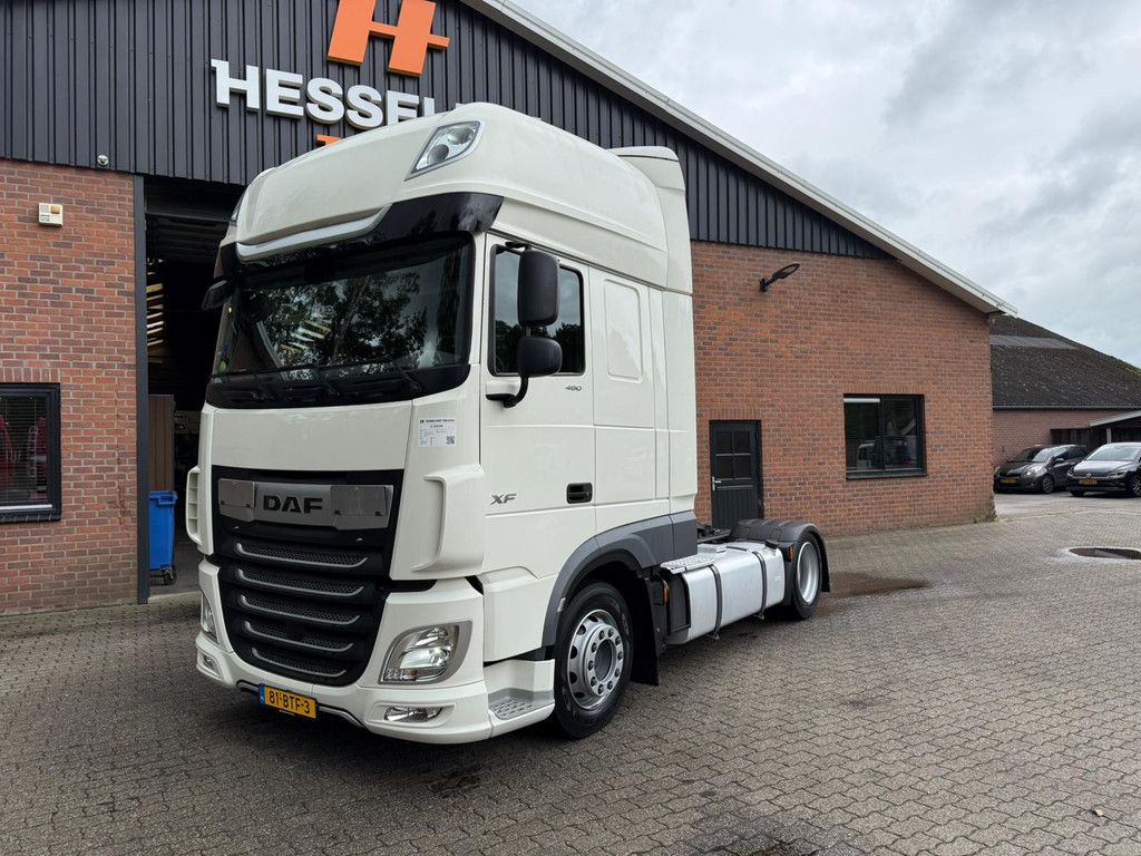 DAF XF 480 Low Deck 2x tank ACC 288.840KM! Smarttacho 2 NL Truck APK/TUV 08-10-2026