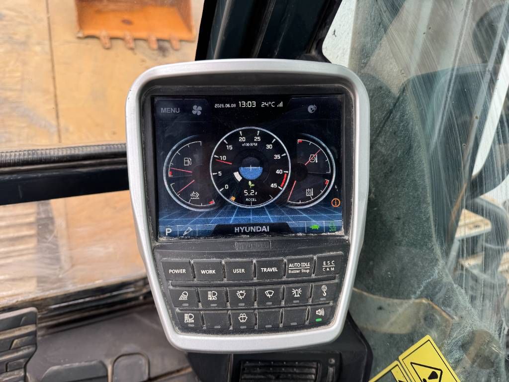 Hyundai HX380AL - Hammer Lines / Quick Coupler
