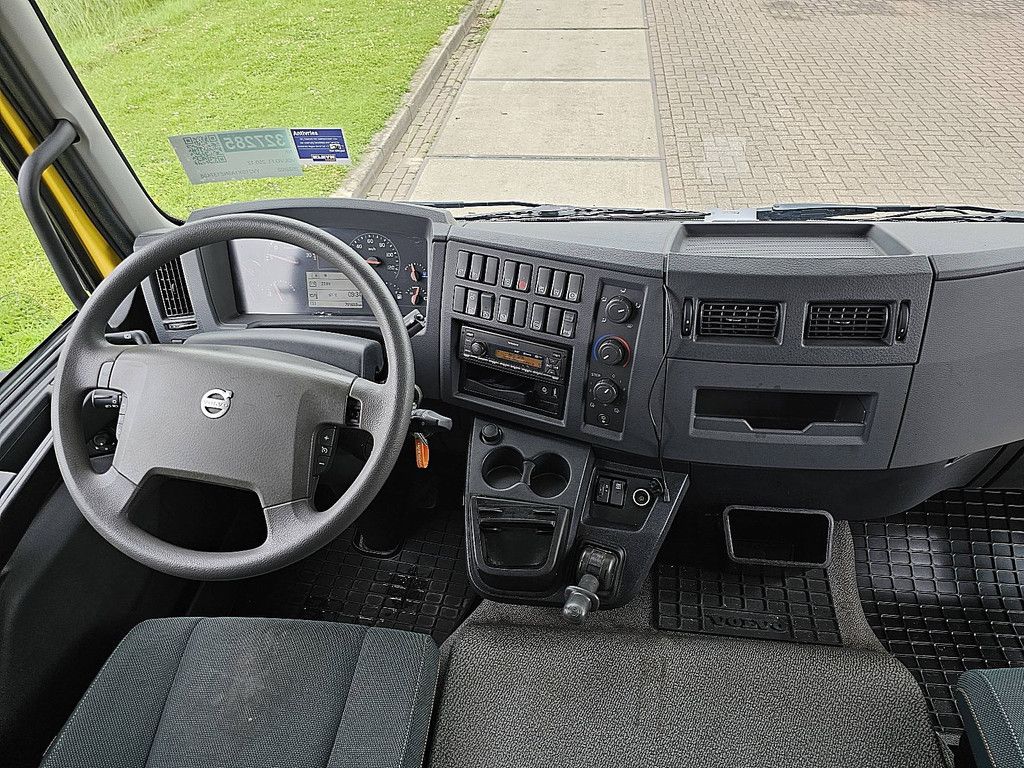 VOLVO FL 250.12 6 cyl. airco