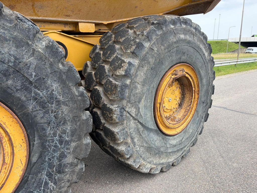 Caterpillar 745C