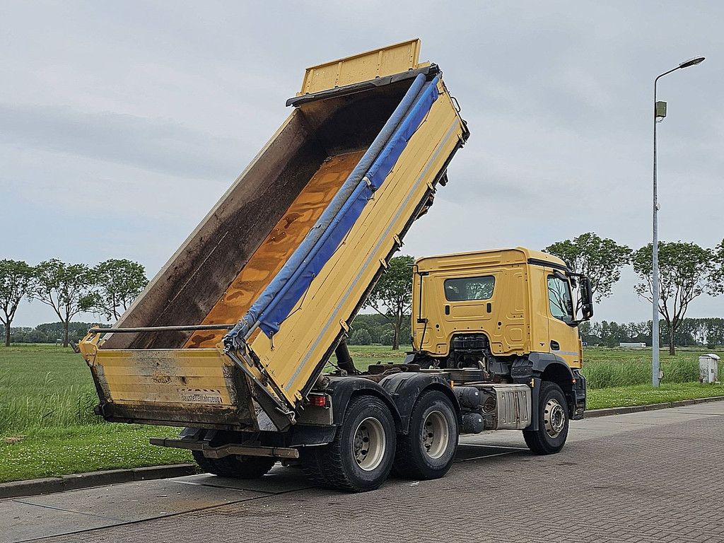 MERCEDES-BENZ AROCS 2643