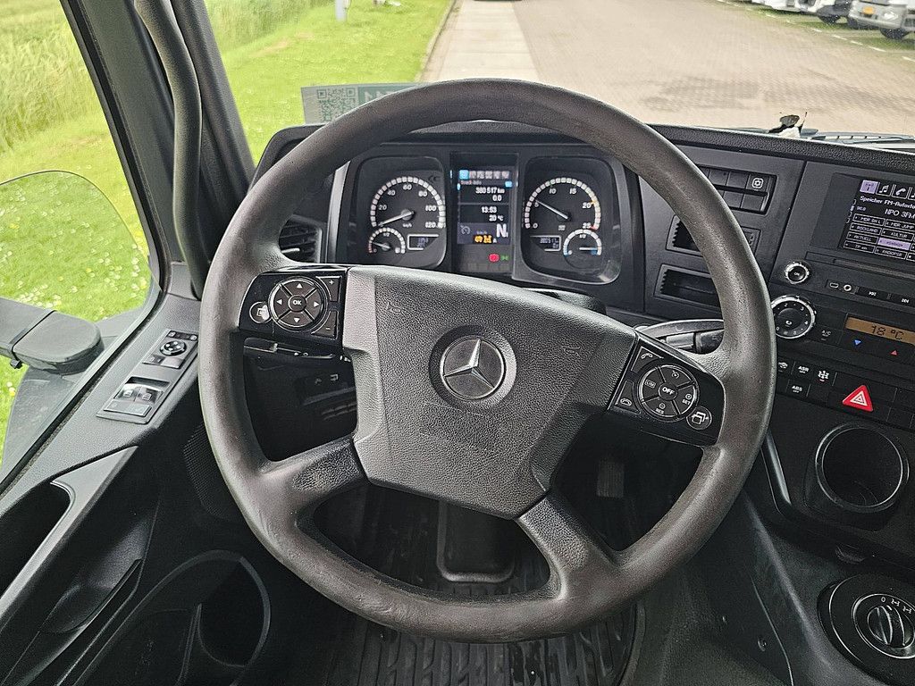 MERCEDES-BENZ AROCS 2643