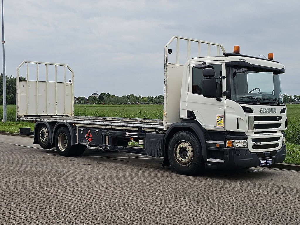SCANIA P360