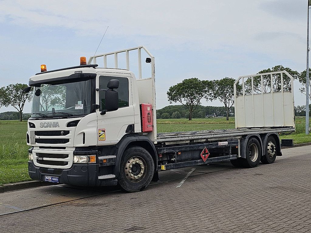 SCANIA P360