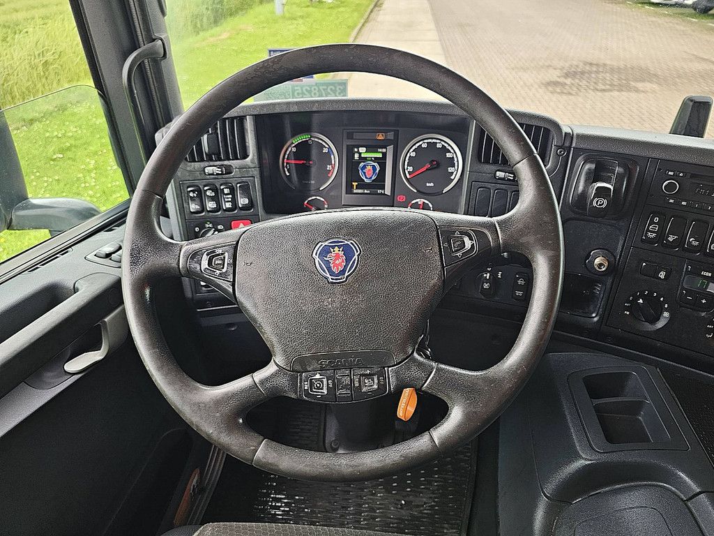 SCANIA P360