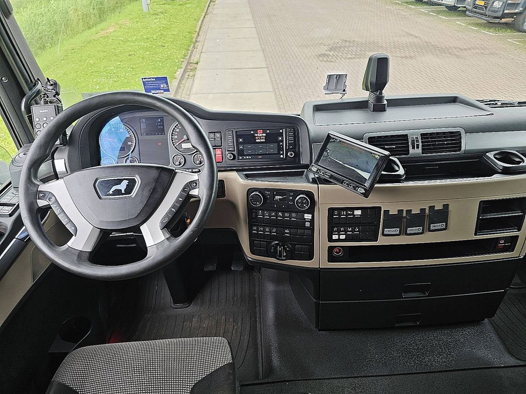 M.A.N. 33.500 TGX xlx 6x4 bls