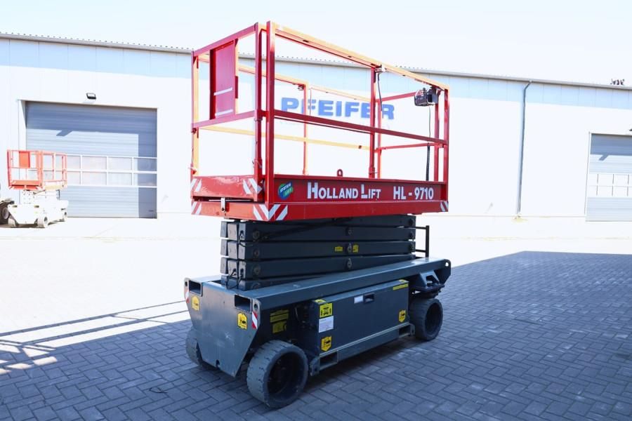 Holland Lift Ecostar HL-9710 Electric, 12m Working Height, 325k
