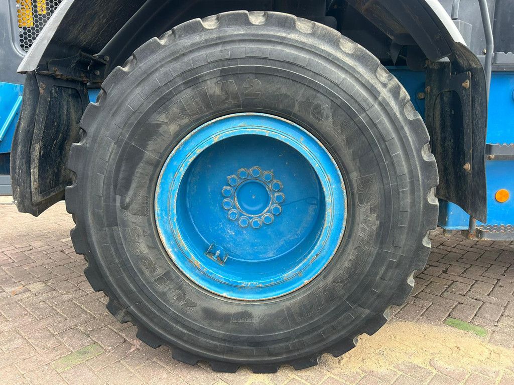 Hitachi ZW150-5B