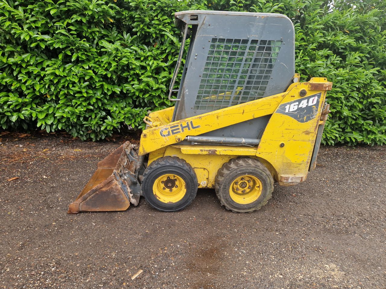 Schranklader gelh 4x4 minishovel