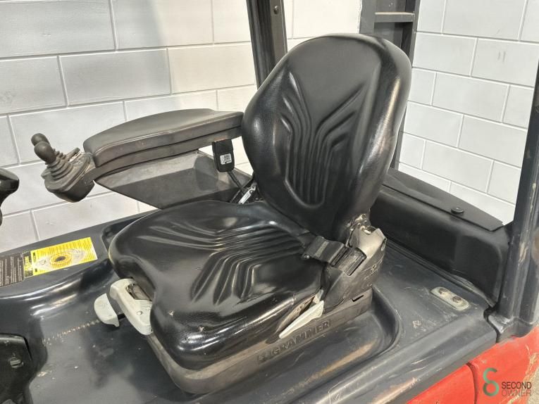 Forklifts Electric Linde E18PHL-01 2007