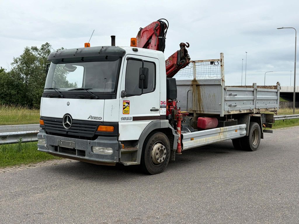 MercedesBenz 1523
