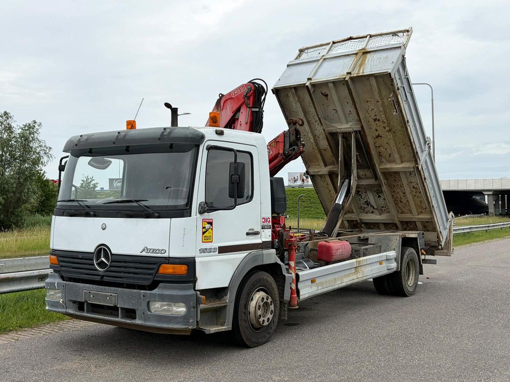 MercedesBenz 1523