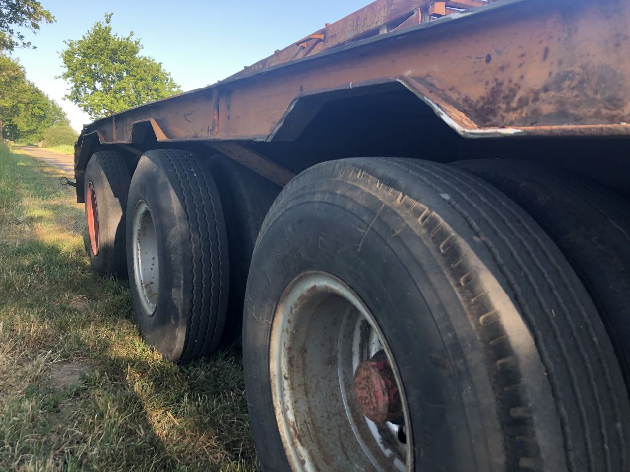 Dieplader 30 ton NL kenteken inclusief Dolly
