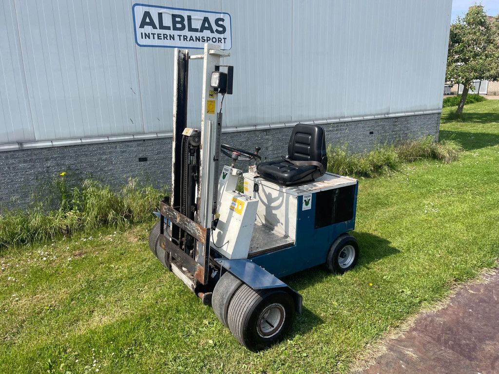 Visser Uitzetheftruck terrein heftruck electrisch