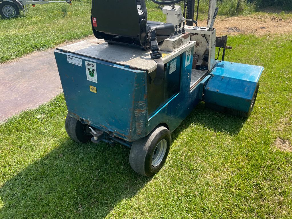 Visser Uitzetheftruck terrein heftruck electrisch