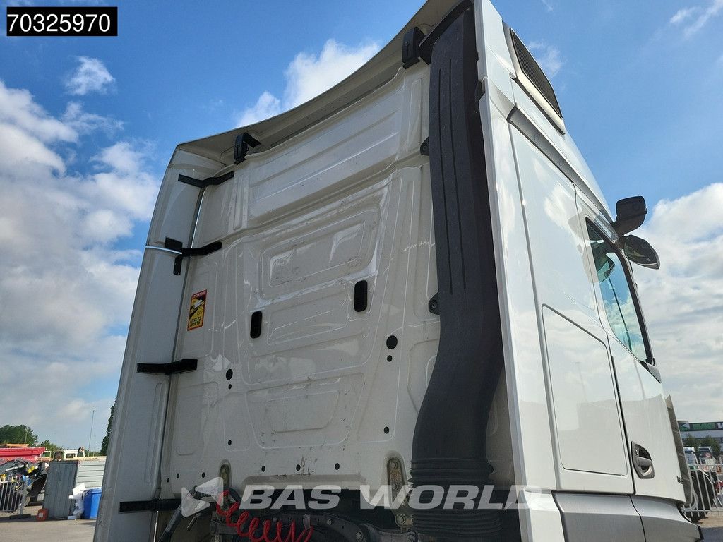 Mercedes Actros 1845 4X2 BigSpace Retarder 2xTanks Standklima