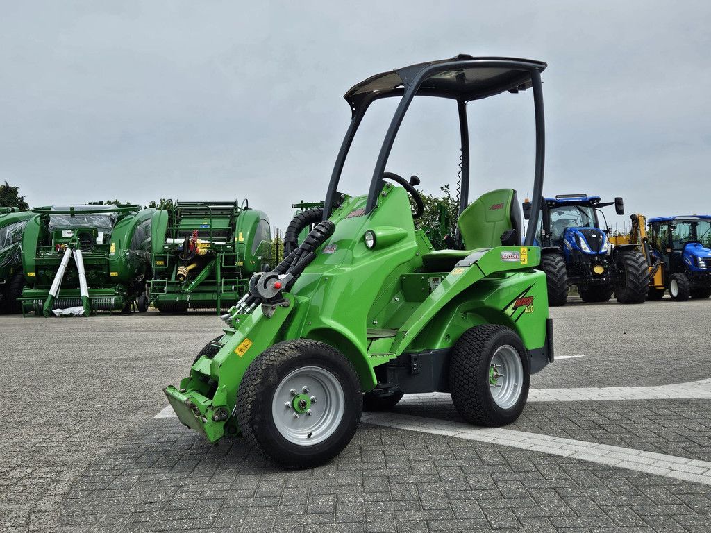 Avant 420 mini-lader