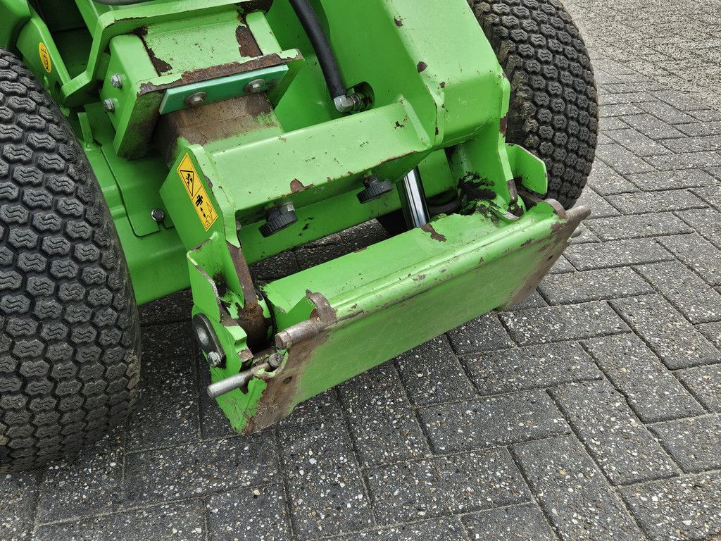 Avant 420 mini-lader