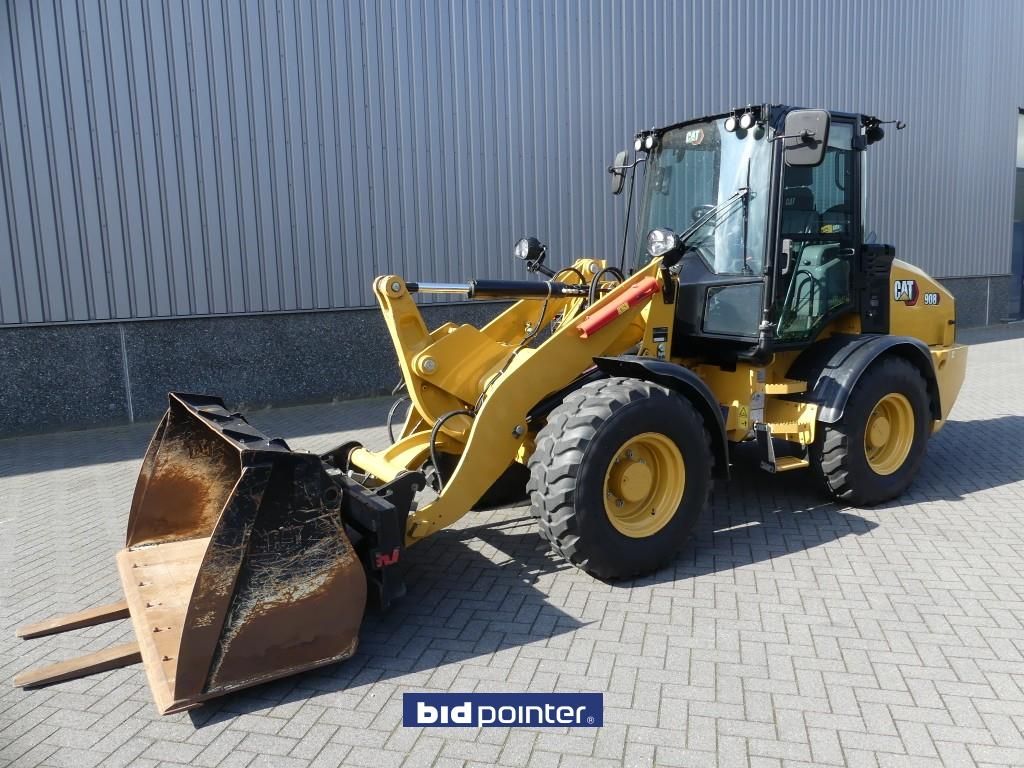 Caterpillar 908 Year 2023 585 Hrs