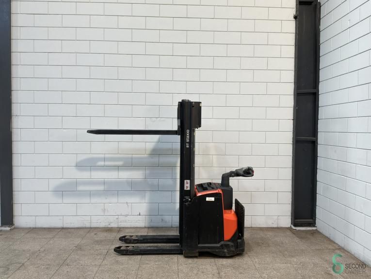 Stapler Elektrisch BT SWE120 2011 Triplex