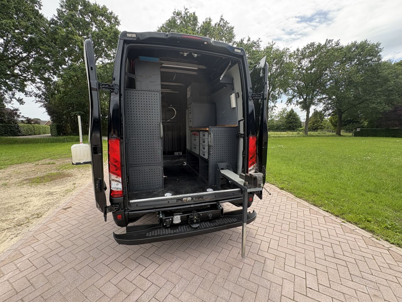 Iveco Daily 50C18 Hi Matic automaat lucht geremd 11.9 ton