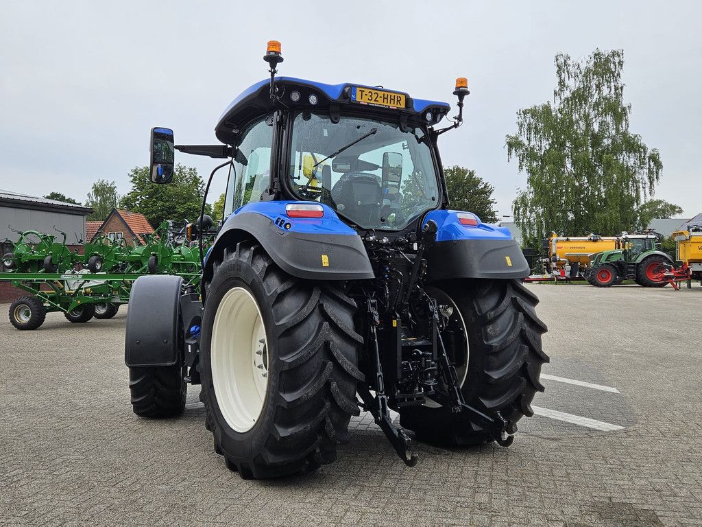 New Holland T5.140AC LV