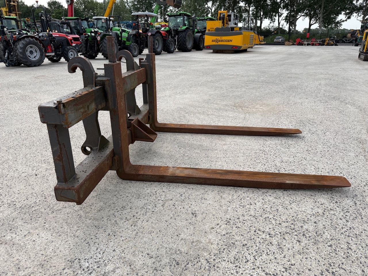 Palletvorken MSH 225cm x 175cm Volvo aansl