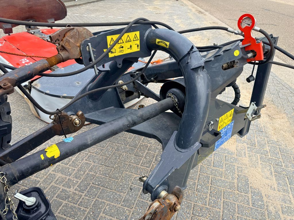 Kuhn PZ320 Lift Control