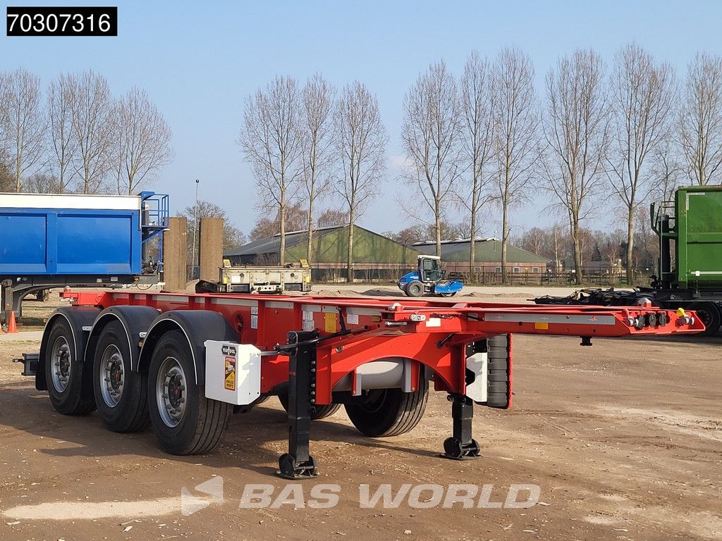 Van Hool 20ft