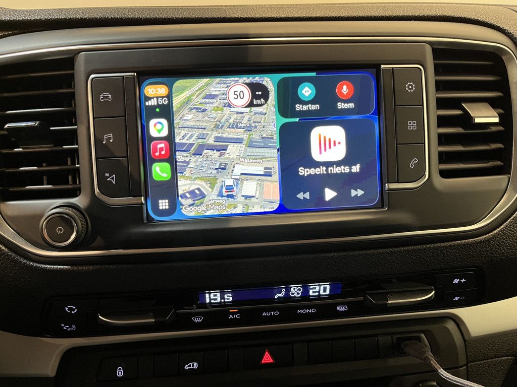 Opel Vivaro 2.0 CDTI L3H1 Innovation 180 PK Automaat / Airco / CarPlay / Camera / Cruise Control / Navigatie / Trekhaak / 34.000 KM !!