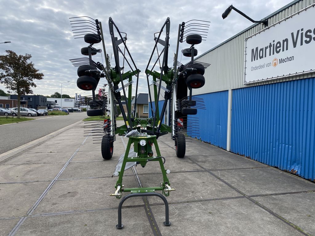 Fendt Former 880