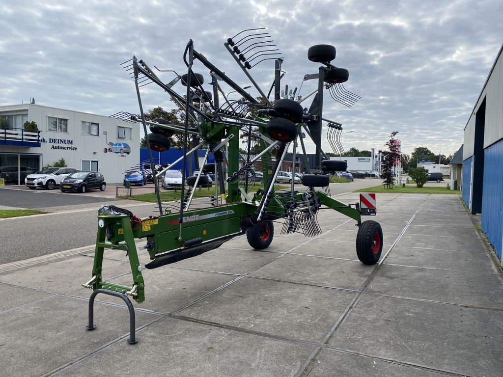 Fendt Former 880