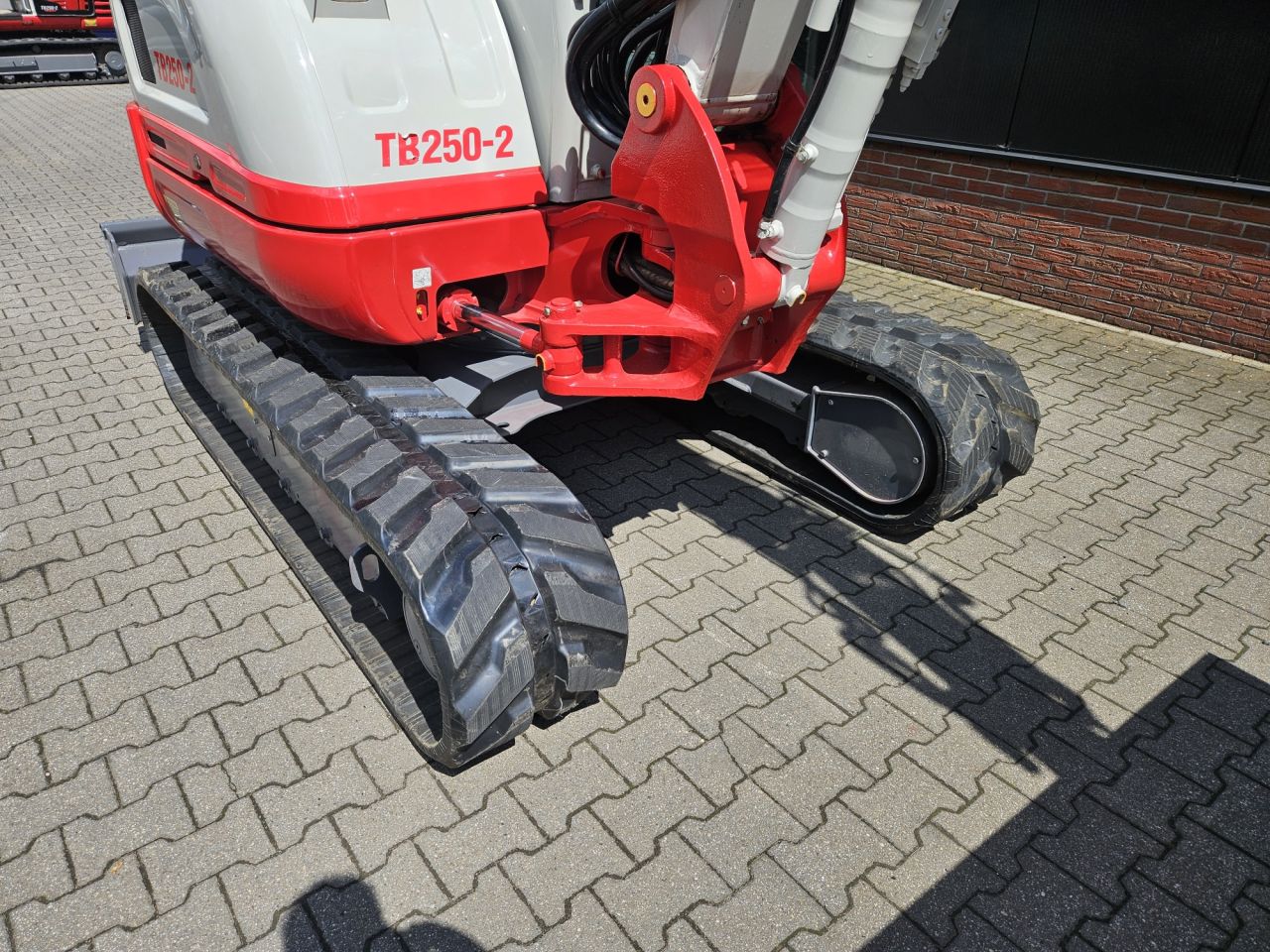 Takeuchi TB250-2 Stage V