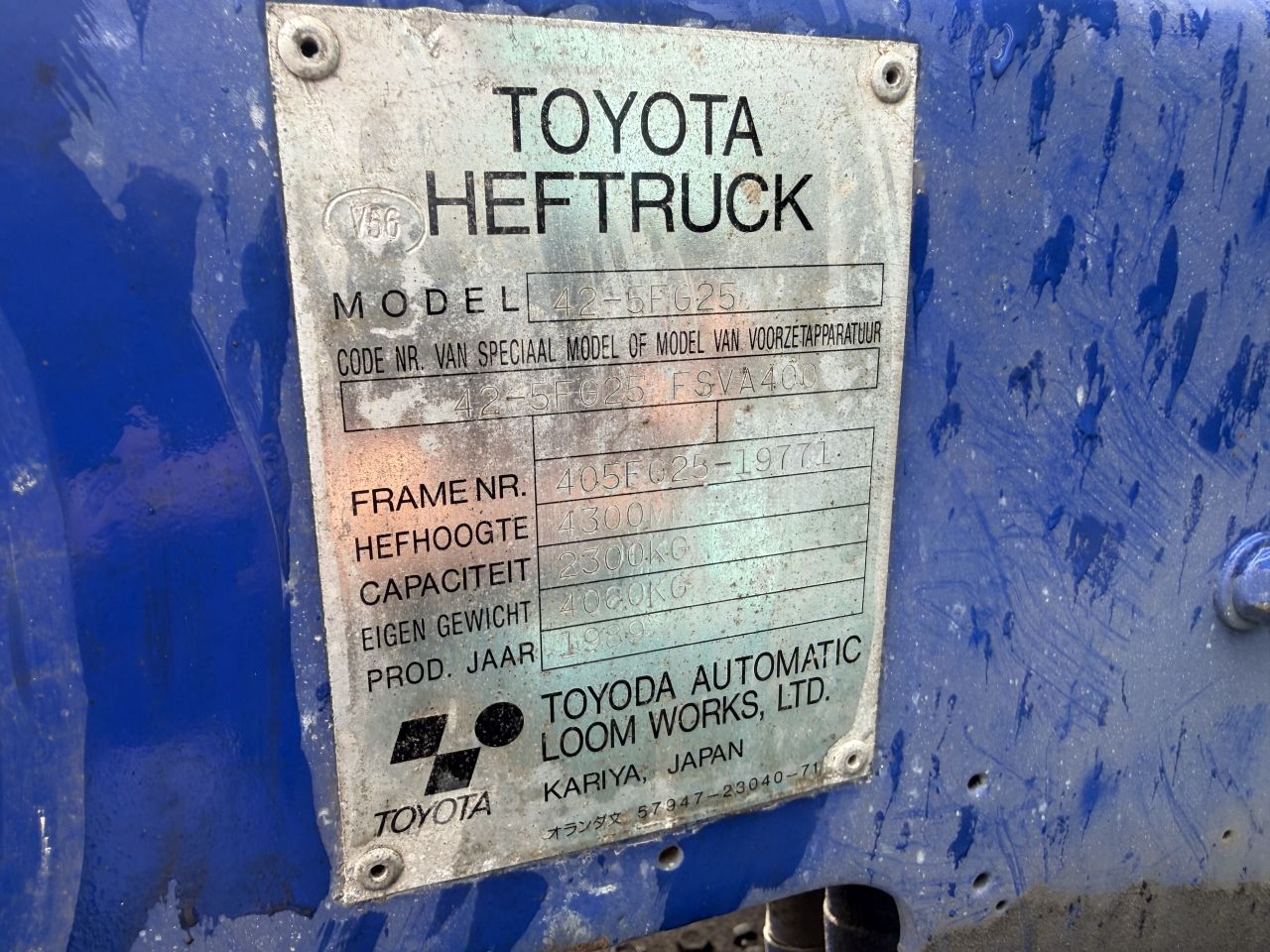 Toyota 2.5 ton lpg 3-delige mast freelift Sideshift