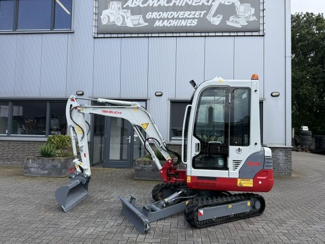 Takeuchi TB2019