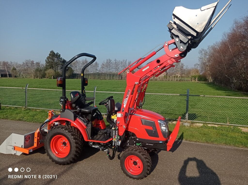 KIOTI CX2510 hst Rops 4wd 25 pk nieuw ACTIE evt met voorlader