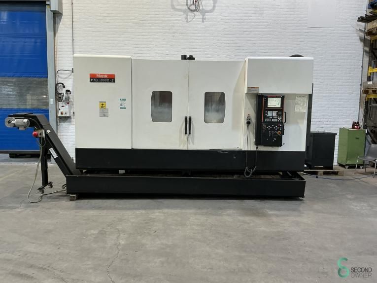 Milling machines Mazak VTC-200C-II 2010