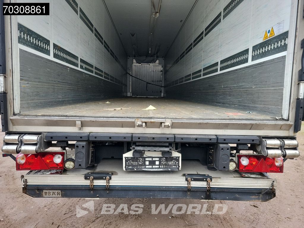 Schmitz NKS*SCB*S3B Tail lift