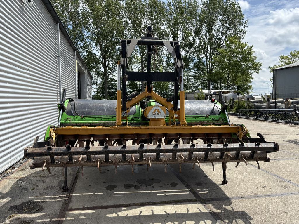 Farmtec Rotar 300 Roterende Spitmachine & Alpego rotorkopeg