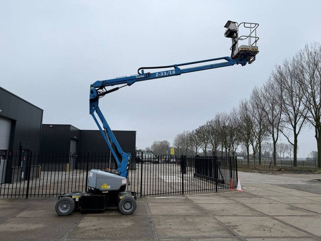 Genie Z33/18 Elektrische Gelenkteleskoparbeitsbühne 12 m 2016