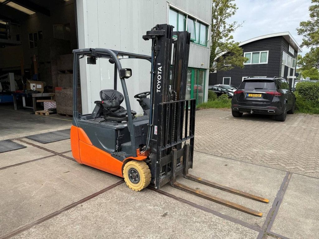 Toyota 8FBET16 Electric Forklift 1600kg 5.0m 2012